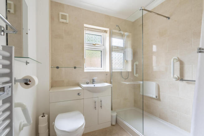 2 bed Bungalow for sale Image 12
