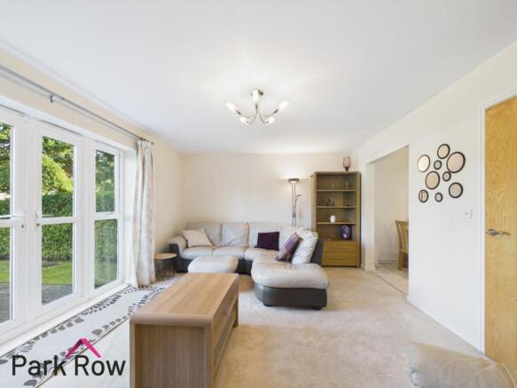 3 bed Terraced for sale Image 12