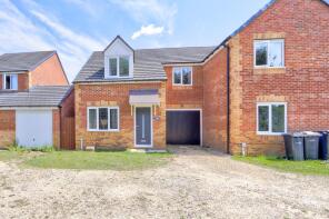 49, Middlebeck Close, Middlesbrough TS3 8RG