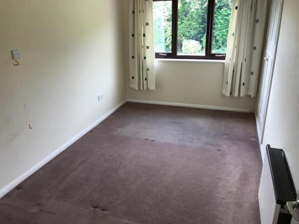 Bedroom 1 - View 1