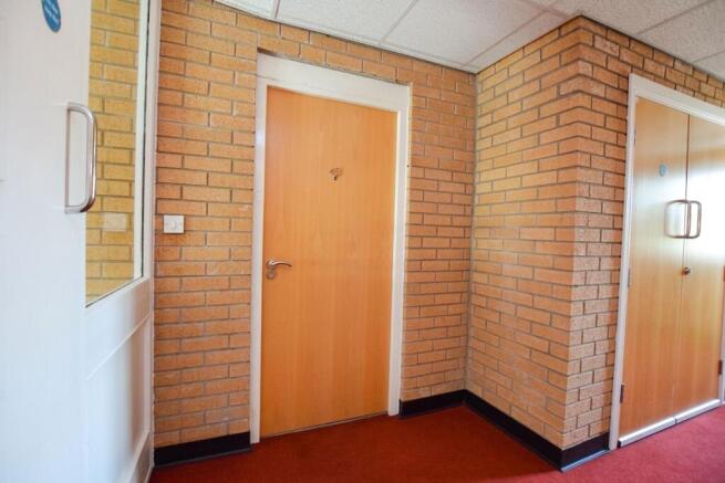 2 bed Flat for sale Image 11