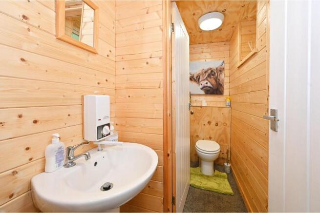 Annex En-Suite