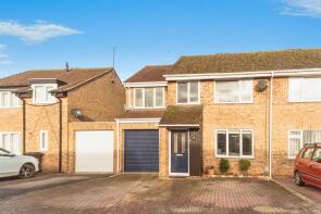31, Sevenfields, Highworth, Swindon SN6 7NF
