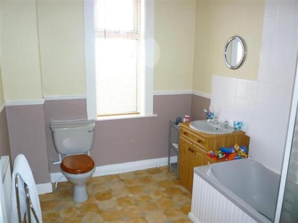 Photo 5