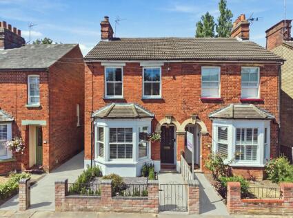 Kings Road, Hitchin, SG5