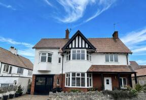 15, Church Drive, Colwyn Bay LL28 4PB