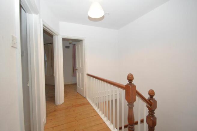 FIRST FLOOR LANDING