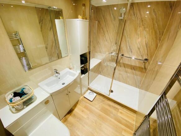 Downstairs Shower Room.jpg