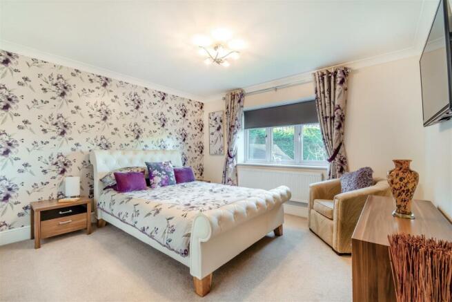 8577606-interior22.jpg