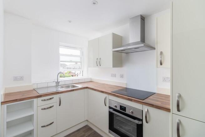 1 bed Flat Share to rent Image 8