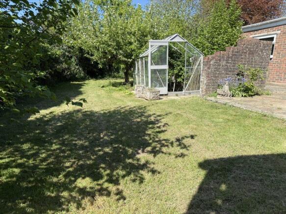 NEW GARDEN 2.jpg
