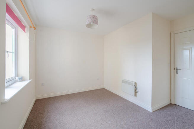 2 bed Apartment for sale Image 8
