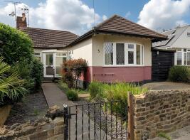 3, Temple Close, Hadleigh, Benfleet SS7 2HR