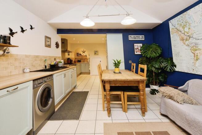 Kitchen Diner
