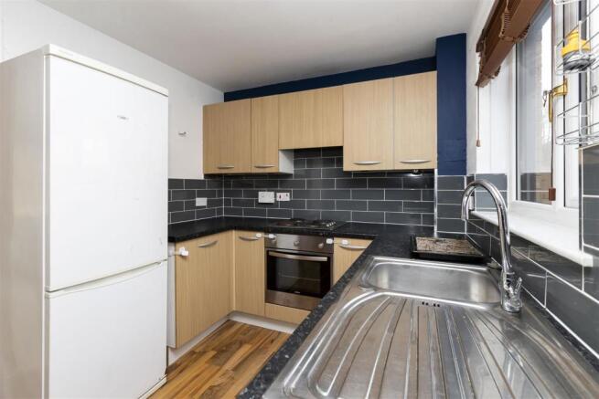 3_GLENVIEW_KIRKINTILLOCH_005.JPG