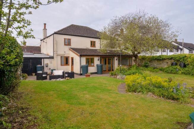 Rear Garden 3.jpg