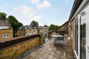 6, Carillon Court, Oxford Road, London W5 3SX
