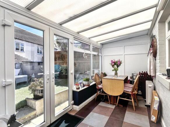 3 bed Terraced for sale Image 5