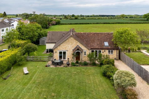 Grove Lane, Yatton Keynell, Chippenham, SN14 7BS