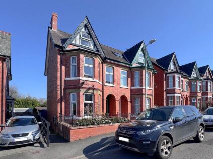 Dyffryn Road, Llandrindod Wells, LD1