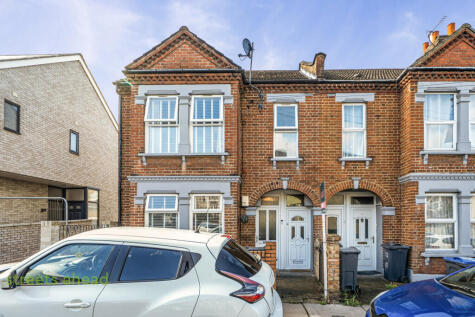 Hythe Road, Thornton Heath, CR7