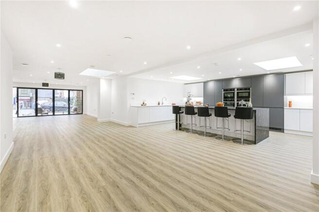 Kitchen/Living Area