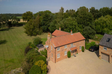 Gilbertson Farm Cottage, Escrick Road, Wheldrake, York, YO19