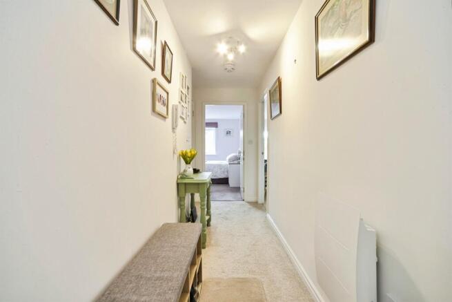 1 bed Apartment for sale Image 5