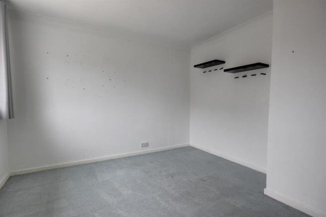 3 bed Semi-Detached for sale Image 10