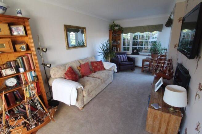 Sitting Room/D...