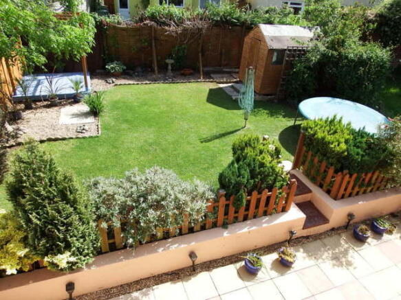 Photo 3