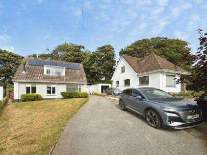 Camborne, Well presented and spacious home