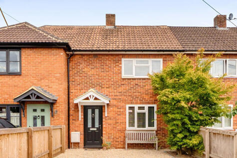 Wood Lane Close, Sonning Common, Oxfordshire, RG4