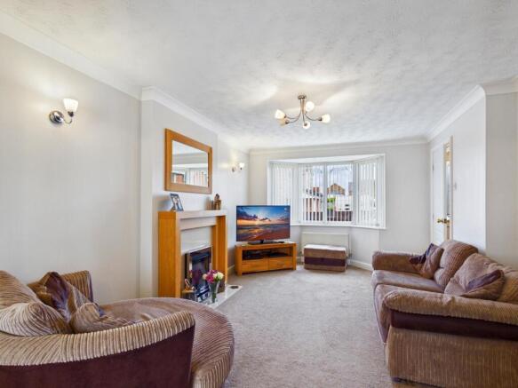 4 bed Detached for sale Image 12