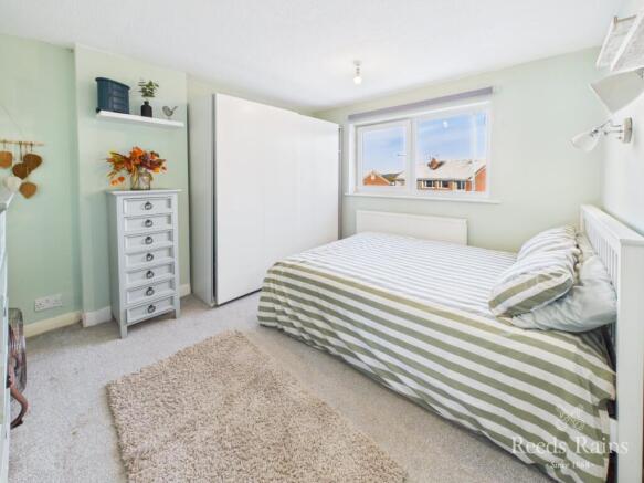 3 bed Semi-Detached for sale Image 10