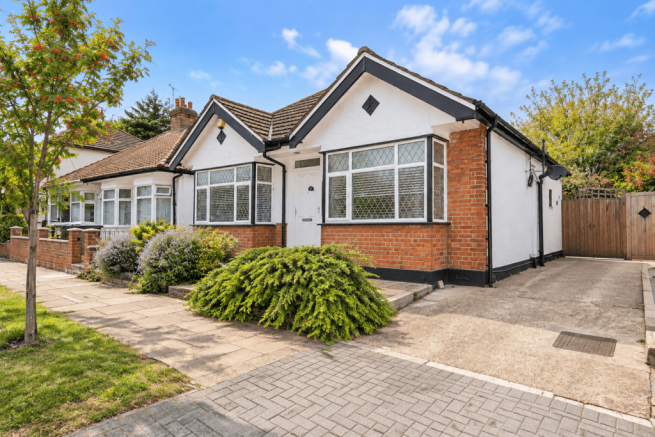 Beaumont Avenue, Wembley, Middlesex, HA0