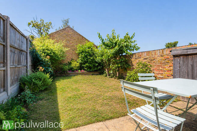 West Facing Rear Garden