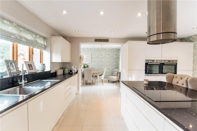 Kitchen/Breakfast