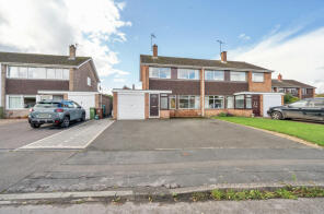 7, Long Mynd Avenue, Up Hatherley, Cheltenham GL51 3QW