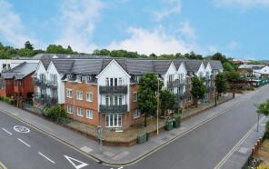 58, Old Dairy Close, Fleet GU51 3SJ