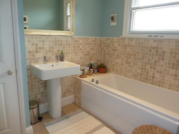Photo 16