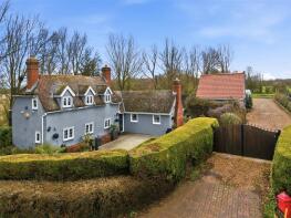 Corner Cottage, Banters Lane, Great Leighs, Chelmsford CM3 1NT