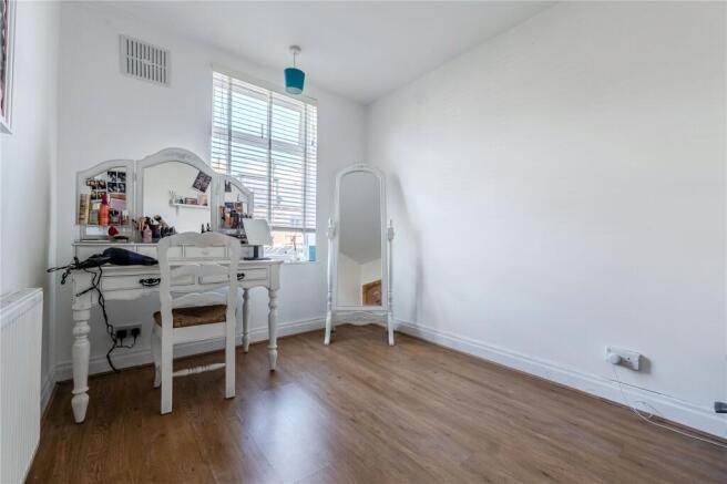 4 bed Terraced for sale Image 5