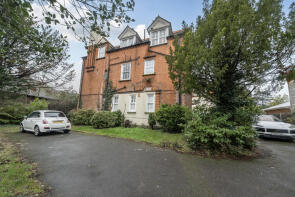 Flat 2, Walpole House, Manor Park, Chislehurst BR7 5QG