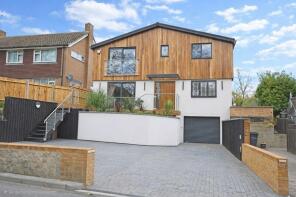 Cross Keys Bungalow, The Street, Maidstone ME14 4HH