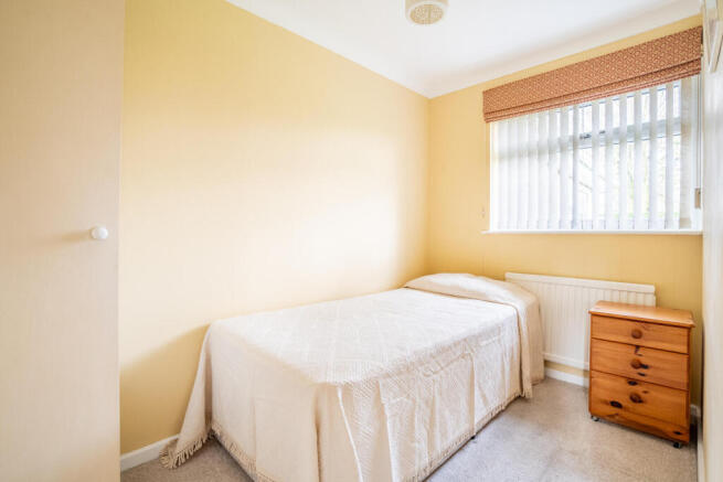 3 bed Bungalow for sale Image 12
