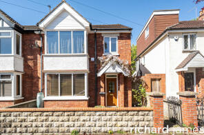 6, Grovelands Avenue, Old Town, Swindon SN1 4ET