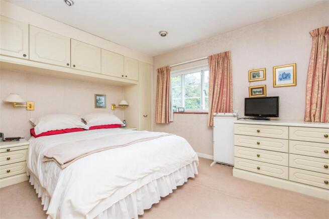 Master Bedroom.jpg