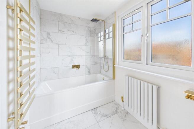 3 bed Semi-Detached for sale Image 10