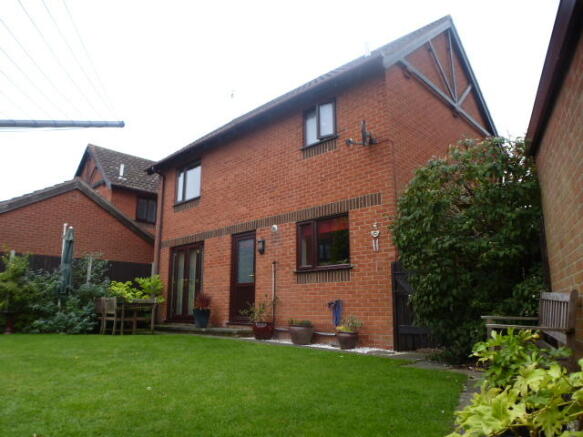 Photo 10